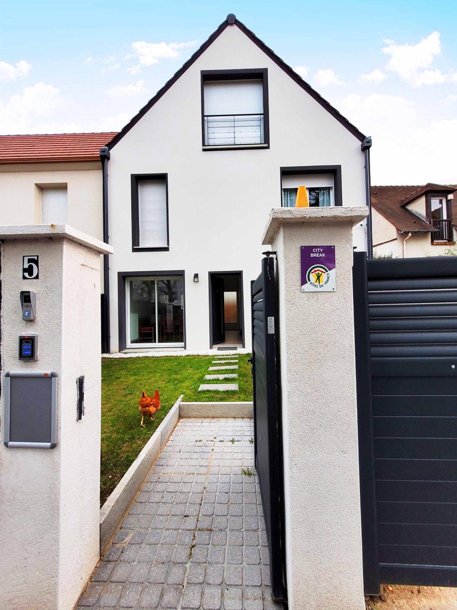 Dream Of Mediterranean House, Jacuzzi, Bbq, Delices Ensoleilles Sartrouville Exteriér fotografie