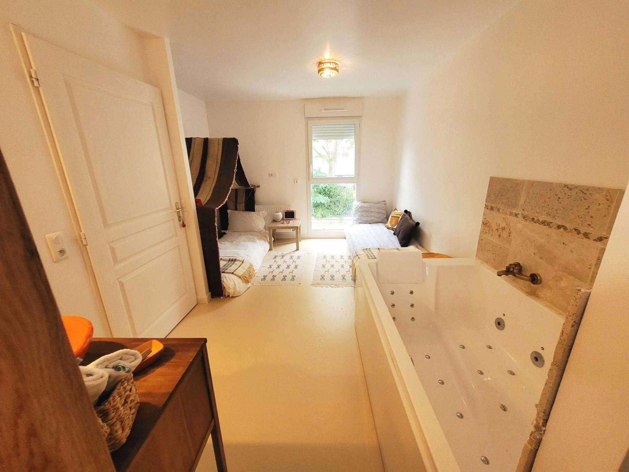 Dream Of Mediterranean House, Jacuzzi, Bbq, Delices Ensoleilles Sartrouville Exteriér fotografie